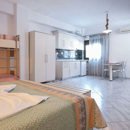 Nikola'S Apartments Торони Экстерьер фото