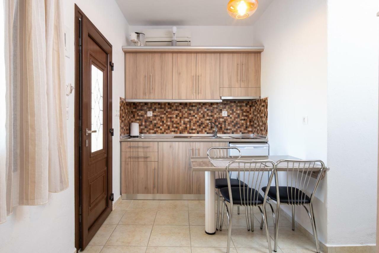Nikola'S Apartments Торони Экстерьер фото
