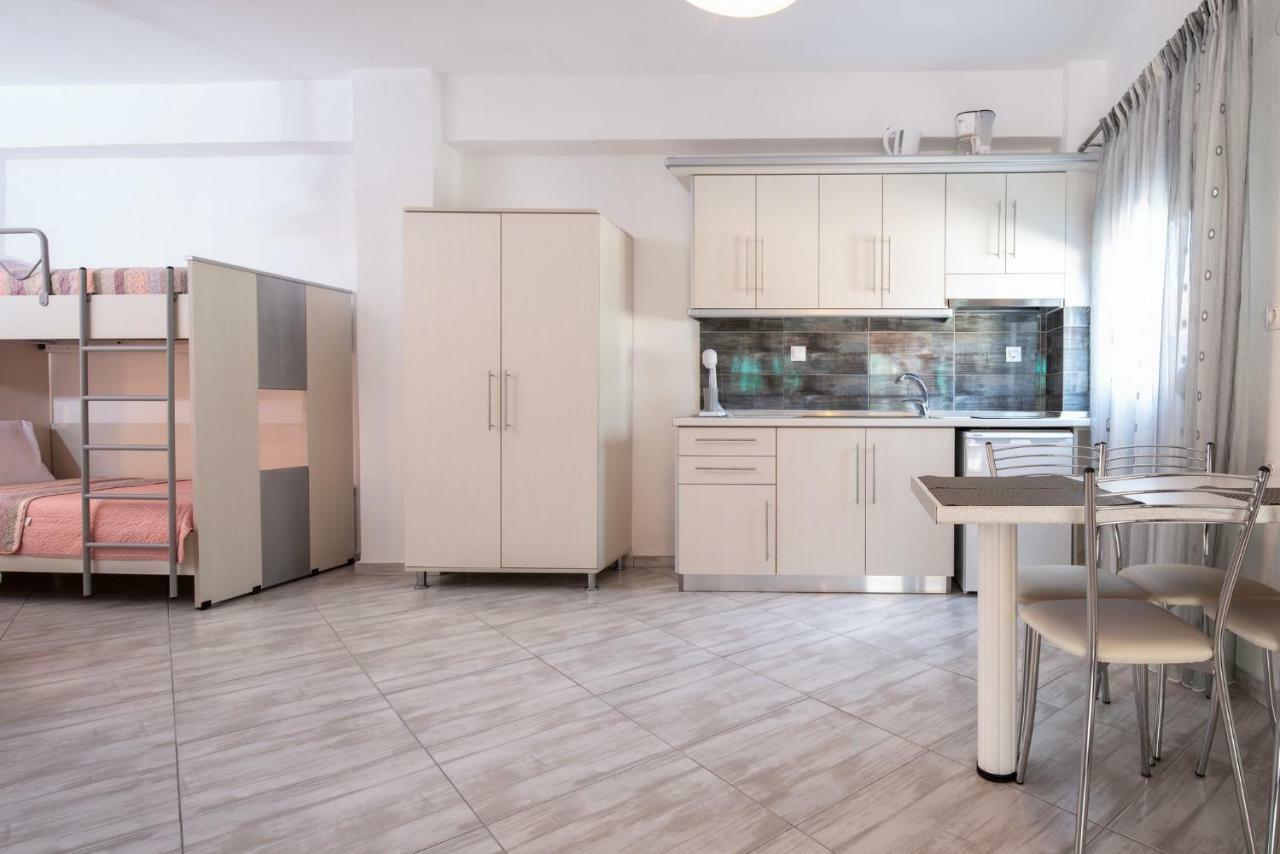 Nikola'S Apartments Торони Экстерьер фото
